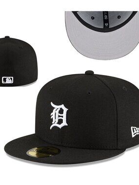 New Era Black and White Detroit Tigers Fitted Cap